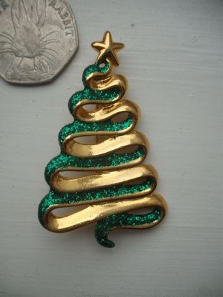 Vintage Signed Jj Brooch Christmas Tree Lovely Detailed Rare