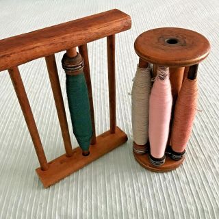 Vintage Wood Bobbin Spools Spindles Thread Yarn Holder Weaver Spinning Wheel
