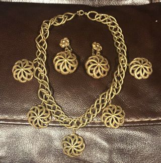 Very Rare Vintage Signed Joseff Of Hollywood Spiral Charm Necklace/earrings