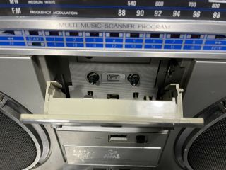 JVC RC - M70JW Vintage BoomBox GhettoBlaster Cassette FM HTF VERY RARE 6