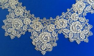 A Victorian Schiffli Lace Collar - Rose Design