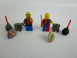 Vintage Lego Castle Dragon Knights Medieval Horses & Figures Minifigs jousting 3