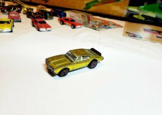 1969 Very Rare Gem Hot Wheels Red Line Olds 442 Yellow,  White Int,  Good Filler