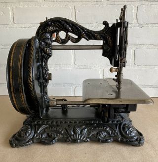 Antique Princess of Wales sewing machine circa 1871 With Wood Box And Key.  Rare 4