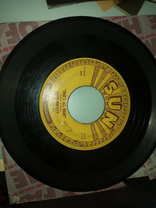 Rare Elvis Presley Sun 45 209 - Blue Moon Of Kentucky W/ Push Marks