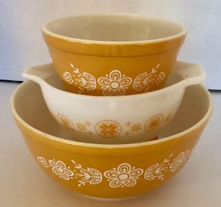 Vintage Pyrex Mixing Bowls; Yellow Butterfly Gold (2) And Rare Town And Country