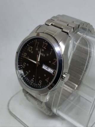 Timex Men’s T2m932 Silver Tone Black Dial Analog Watch 19 2