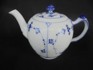Rare Small Royal Copenhagen Blue Fluted Plain Teapot So Very Cute