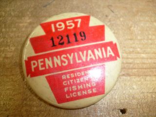 1957 Pa Pennsylvania Resident Citizen Fishing License Badge Button Pin