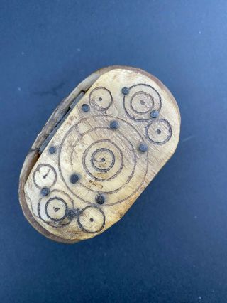 Antique Early Scottish? Cow Horn Snuff Box - Decorated With Circles