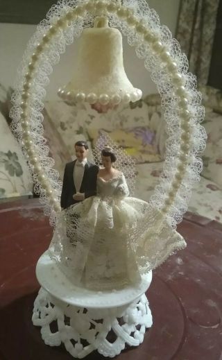 Vintage Bride And Groom Wedding Cake Topper 1960 ' s 9 