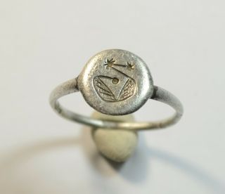 Ancient Medieval Silver Ring With Engraved Bezel - Wearable