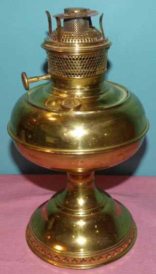 Vintage Antique B&h Kerosene Oil Lamp