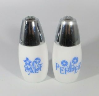 Rare Vintage Gemco Floral Blue and White Salt & Pepper Shakers Crome Toppers 3