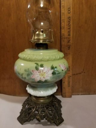 Antique Kerosene Oil Lamp In Wonderful No Chips
