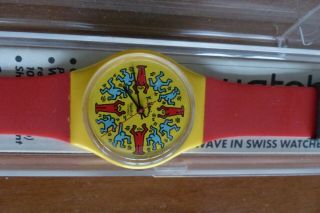 SWATCH KEITH HARING Modele Avec Personnages GZ100.  RARE ART Watch. 2