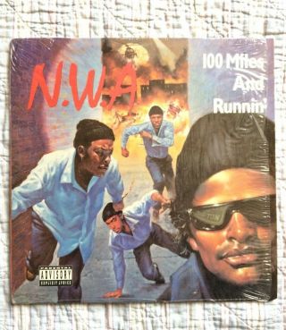 A Rare Old School Hip Hop Vinyl - Nwa 100 Miles And Runnin 