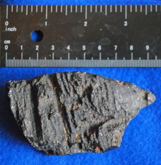 150 - Gram (5.  3 - Oz. ) Rare Layered Muong Nong Tektite,  An Australasian Impactite