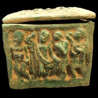 RARE ANCIENT ROMAN BRONZE PERIOD JEWELLERY BOX WITH LID AND SCENES - 200 - 400 AD 4