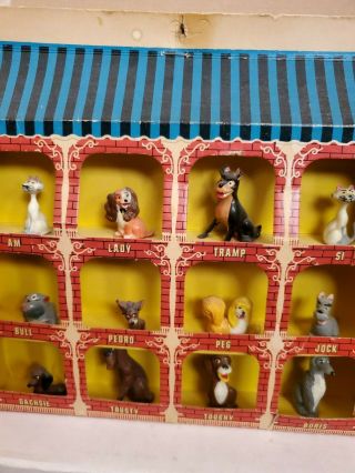 Rare Vintage 1960 Marx Lady And The Tramp Kennel Box / Disneykins / Playsets