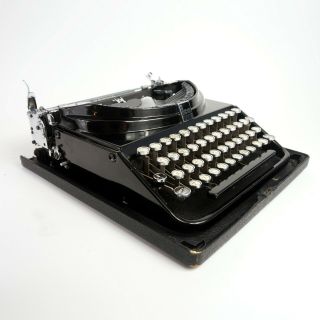 Olivetti Rapida ICO MP1 typewriter - Rare Olivetti Typewriter 1938 3