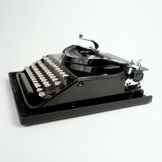 Olivetti Rapida ICO MP1 typewriter - Rare Olivetti Typewriter 1938 4