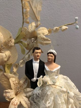 Vintage 50s Bride & Groom Wedding Cake Topper With Flowers 2