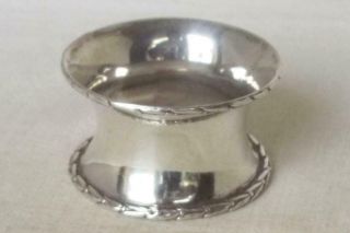 A Antique Solid Sterling Silver Shaped Napkin Ring Sheffield 1919.