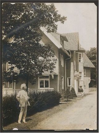 Mark Twain At His House Very Rare 1907 Photo
