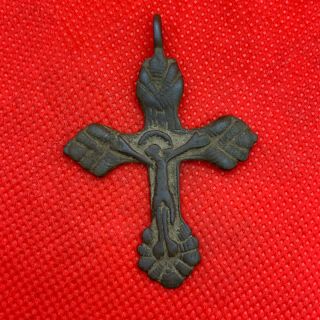 Ancient bronze cross Middle Ages 5.  5 centimeters 2
