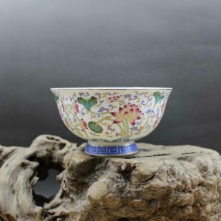 Collect Chinese Qing Dynasty Porcelain Famille Rose Lotus Leaf Lotus Flower Bowl