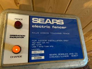 Rare Vintage Sears Weed Control Electric Fence Charger 110/120v Model 436.  77720
