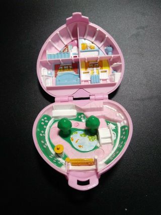 1989 Bluebird Polly Pocket Vintage Polly’s Country Cottage No Dolls