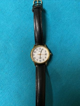 Ladies Timex Analog Indiglo Watch With Leather Band And Date Pr