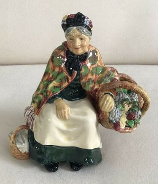 Gorgeous And Rare Lavender Seller Figurine Hn1492 In 1939