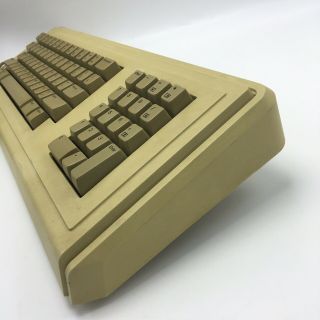 Vintage Apple Lisa Keyboard A6MB101 RARE 2