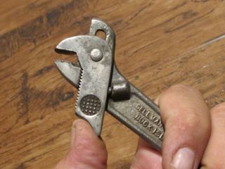 1923 Small Old/Vintage “GELLMAN” Quick Adjustable wrench Rare Antique Farm Tool 2