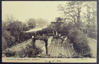 Rare Postcard Men & Girl Sat In Garden Of The White Horse Hotel - Shenley 1906
