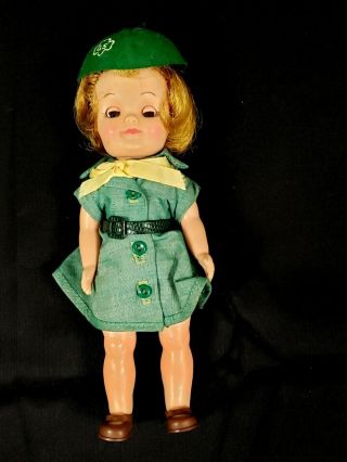 Vintage Effanbee Official Girl Scout Doll 8.  5 " Sleepy Eyes 8520
