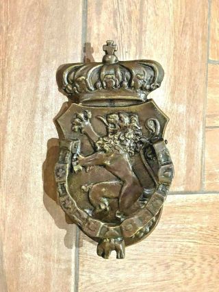 Large Rare Antique Bronze Door Knocker Door Pull Handle Shield,  Lion and Crown 6