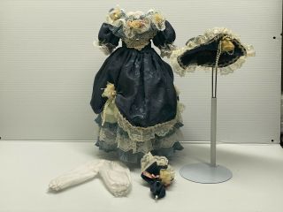 Antique Style 4 Pc Victorian French Lady Style Doll Dress Fashion
