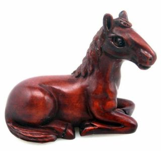 Boxwood Hand Carved Japanese Netsuke Sculpture Lovely Seated Horse 04022007