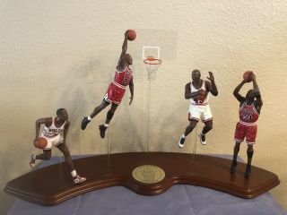 Rare Danbury Michael Jordan Lifetime Of Achievement 4 Figure Display