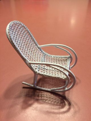 Miniature Dollhouse 1:12 White Metal ‘wicker’ Patio Rocking Chair