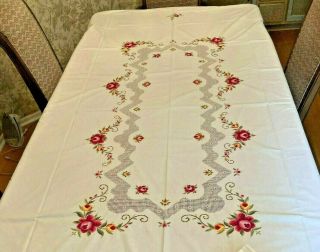 Rare Vintage Hand Embroidered Beige Linen Madeira Style Tablecloth & 12 Napkins