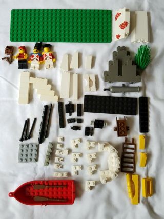 Vintage Lego Cannon Cove (6266) Pirates Imperial Guards Incomplete