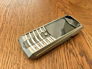 Vertu Ascent X Titanium.  rare luxury phone. 2
