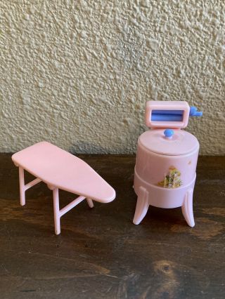 Vtg Renwal Wringer Washing Machine & Ironing Board Dollhouse Furniture Pink