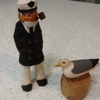 Vintage Wood Carved Old Man Sea Captain With Seagull