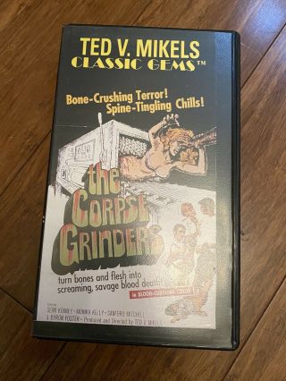 The Corpse Grinders Vhs Clamshell Horror Rare Halloween Three On A Meathook